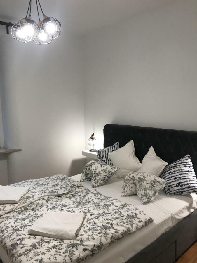 Stare Miasto Swietojerska 12 Daire Varşova Dış mekan fotoğraf